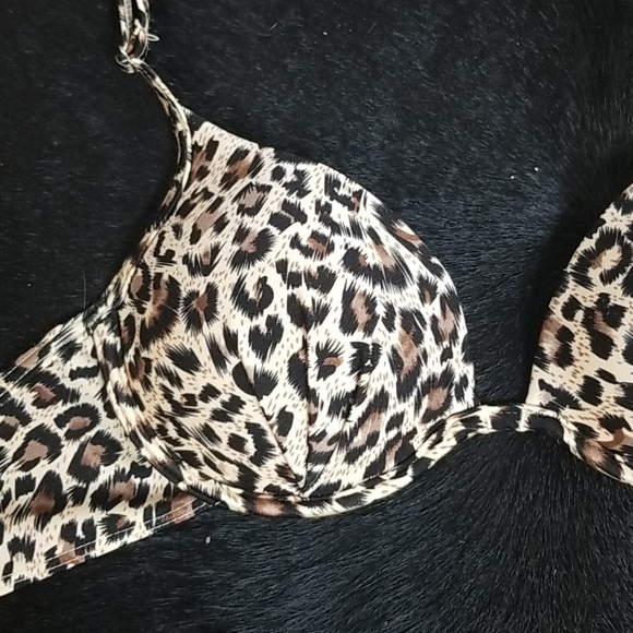 Antiqua leopard swim suit top small - Picture 2 of 4